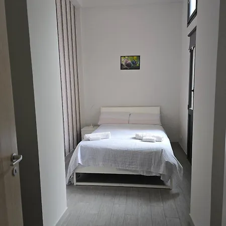 Valentino House Apartament Turyn