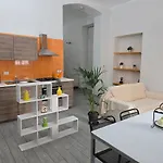 Valentino House