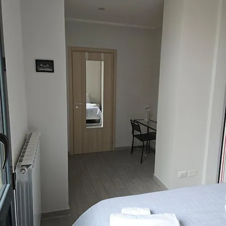 Valentino House Apartament Turyn